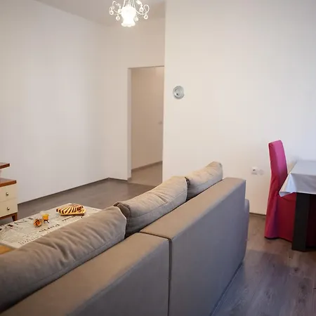 Apartman Dejana 巴尼西卢卡